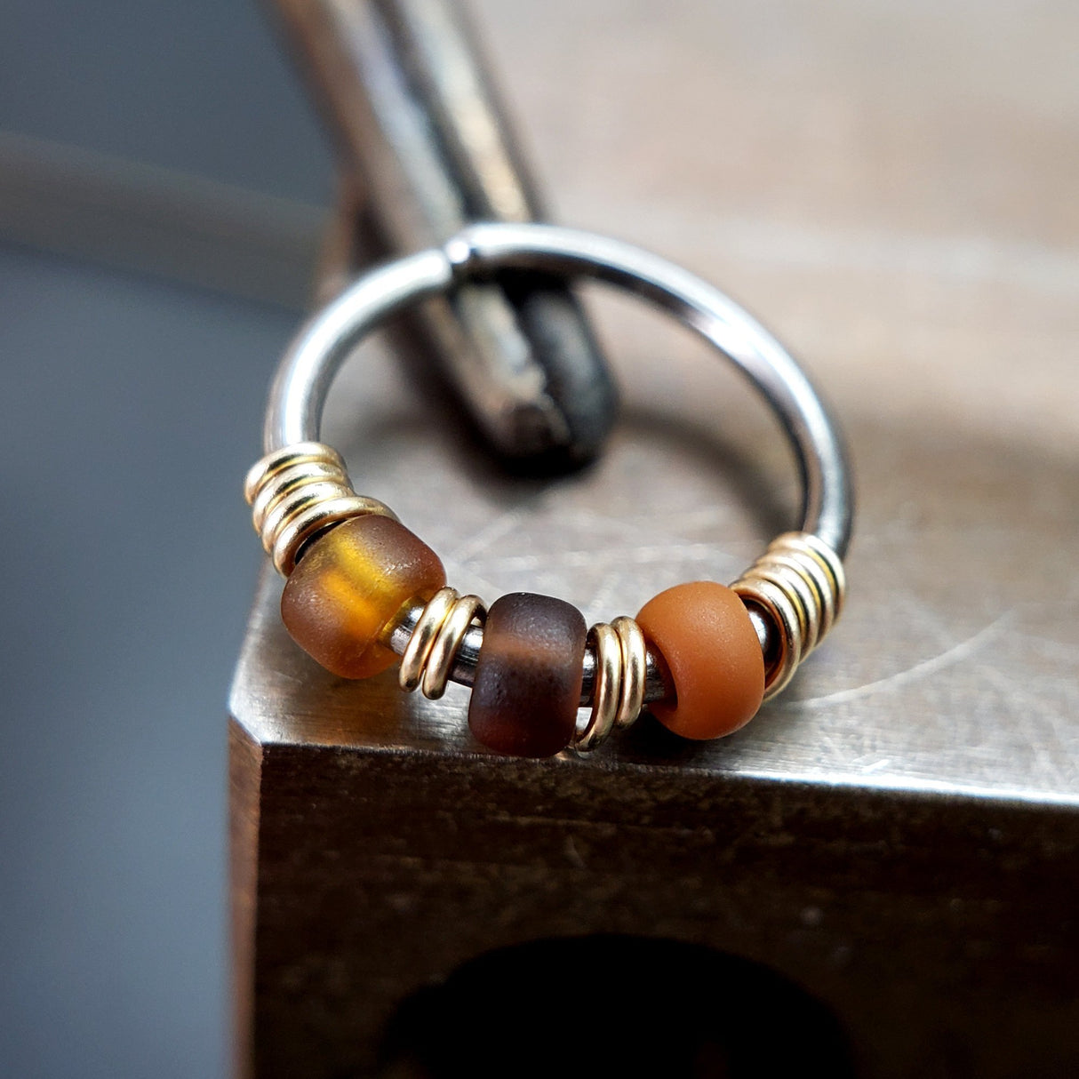 Brownie - Brown Nose Ring Hoop - Metal Lotus