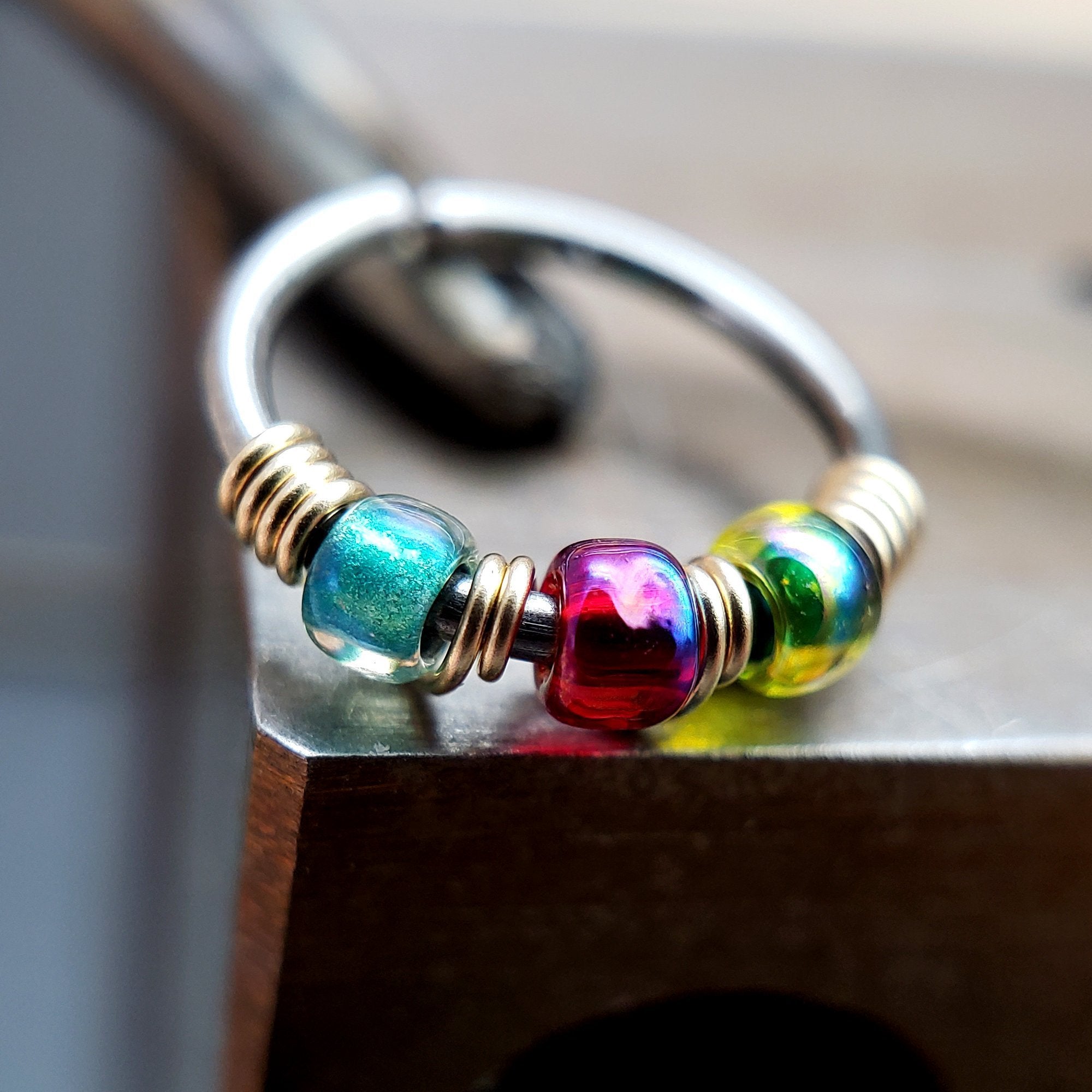 Mermaid Tears - Teal, Green & Red Nose Ring Hoop - Metal Lotus