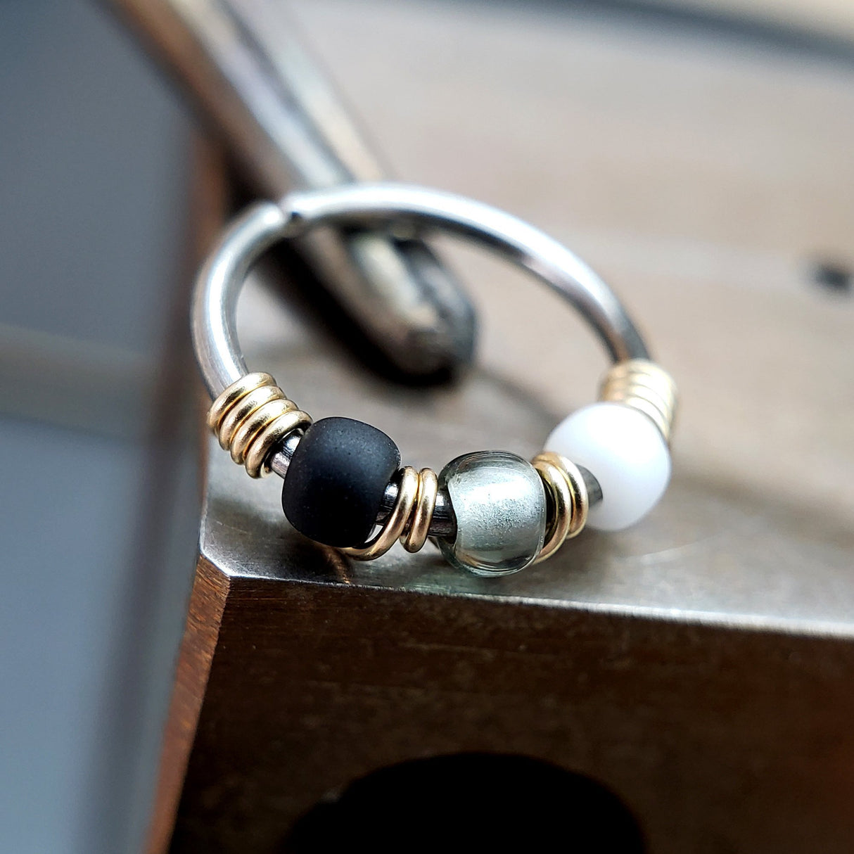 Monochrome - Black & White Nose Ring Hoop - Metal Lotus