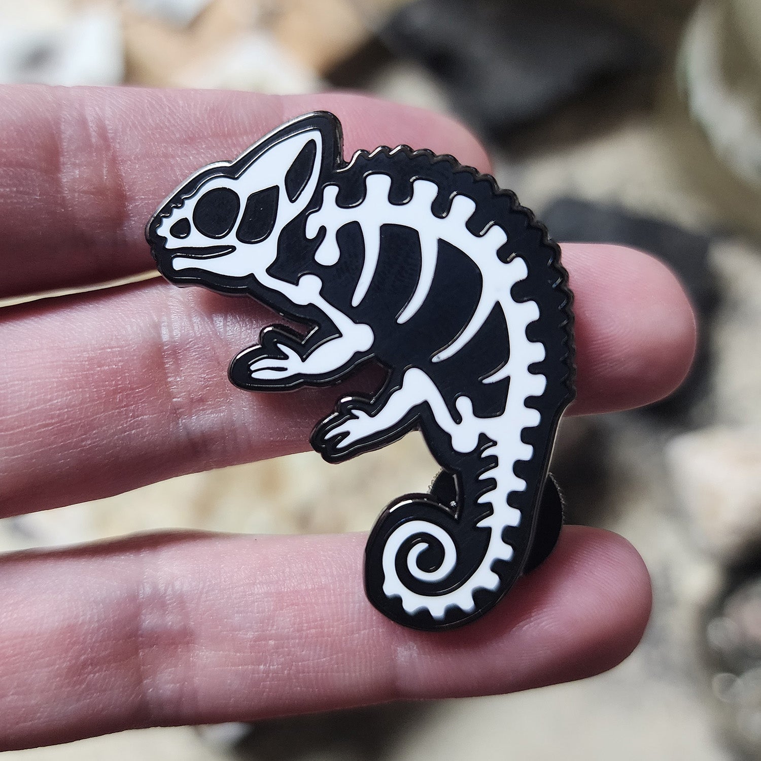 Chameleon Skeleton Enamel Pin - Metal Lotus