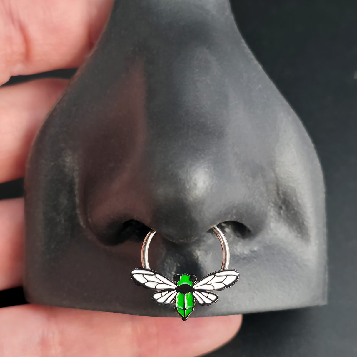 Cicada Captive Bead Ring