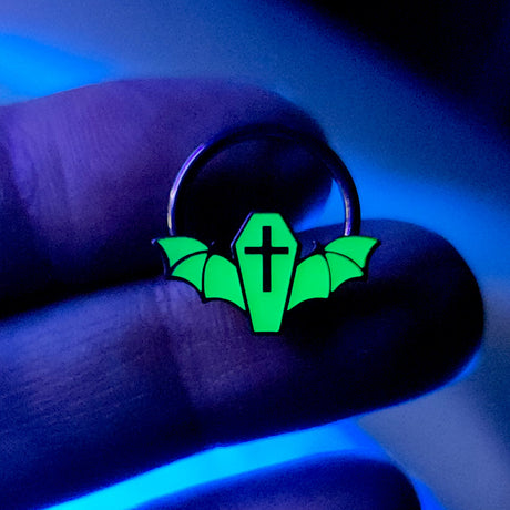 glow in the dark green coffin bat captive bead ring