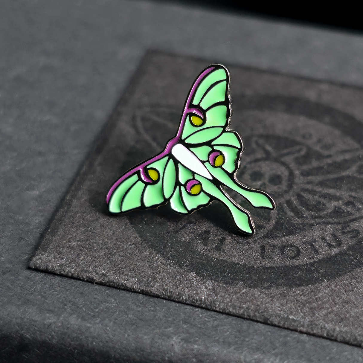 luna moth nose stud
