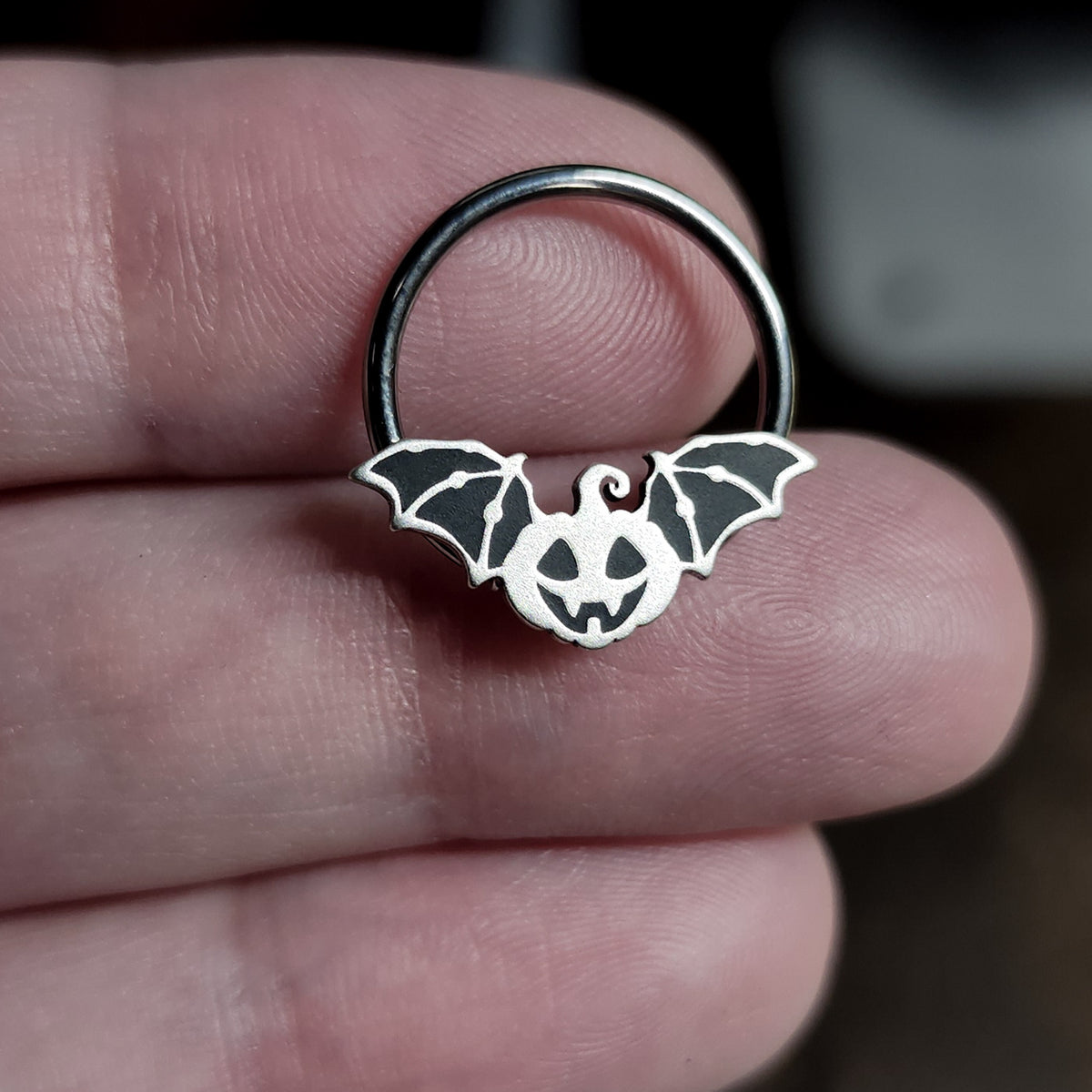 pumpkin bat captive bead ring