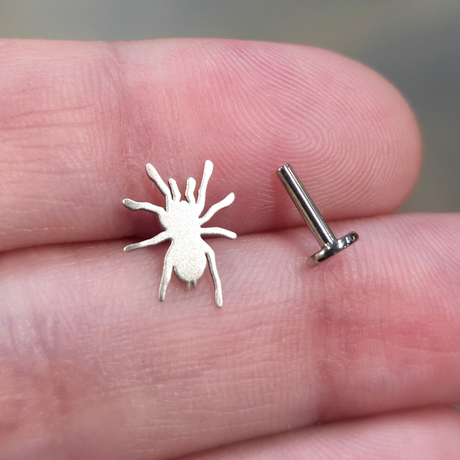 threadless tarantula stud