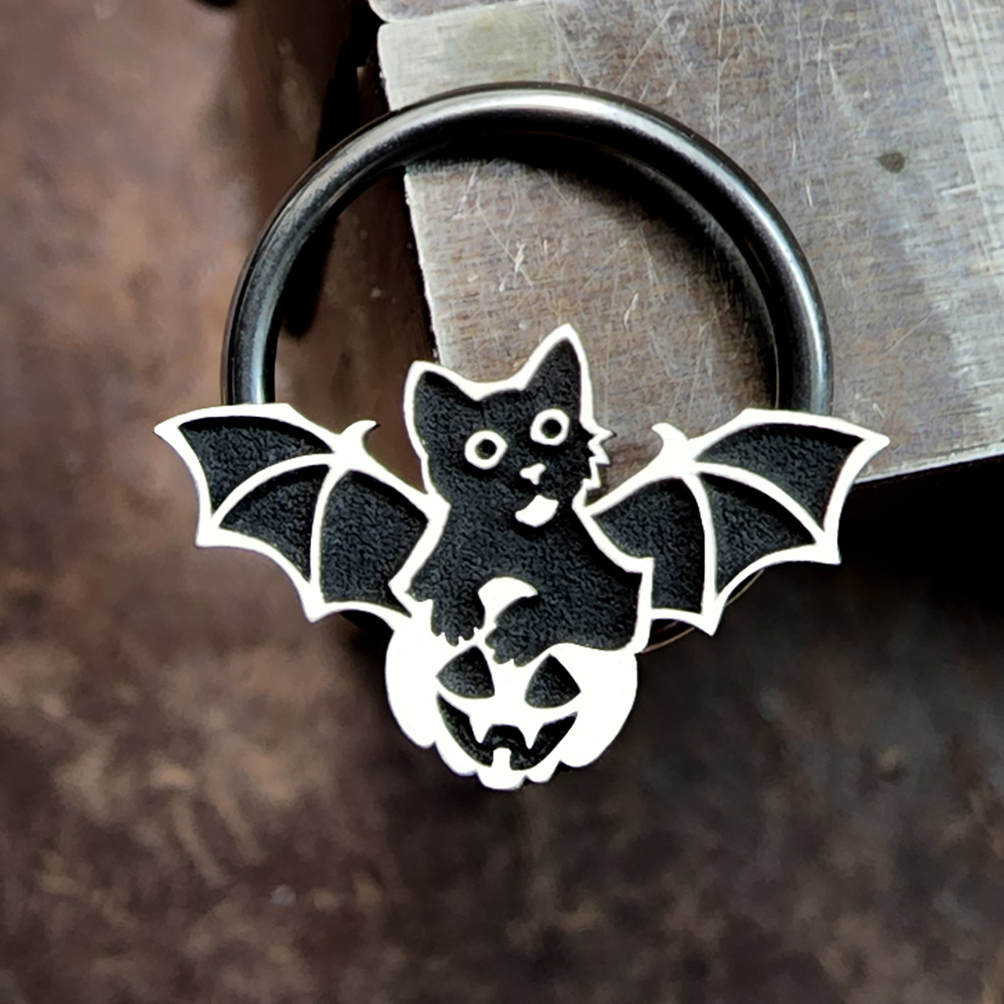 16G Cat Bat Captive Bead Ring - Metal Lotus