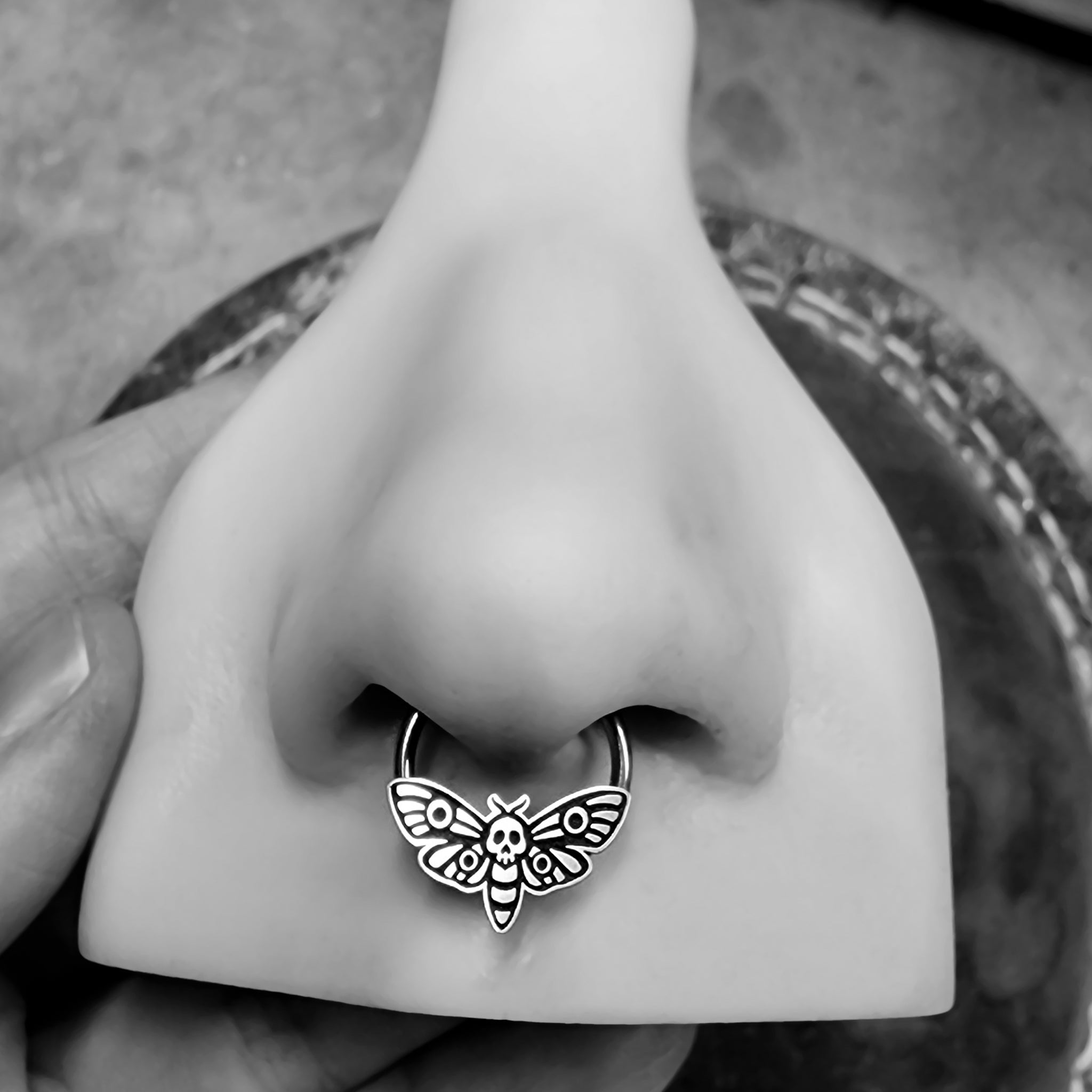 16G Death's Head Moth Captive Bead Ring - Metal Lotus