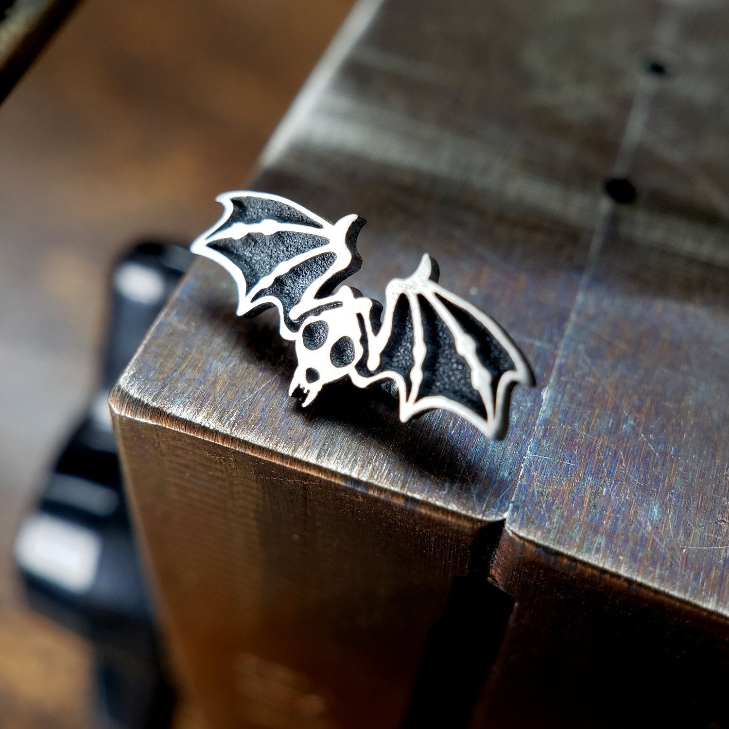 Bat Skeleton Captive Bead Ring - Metal Lotus