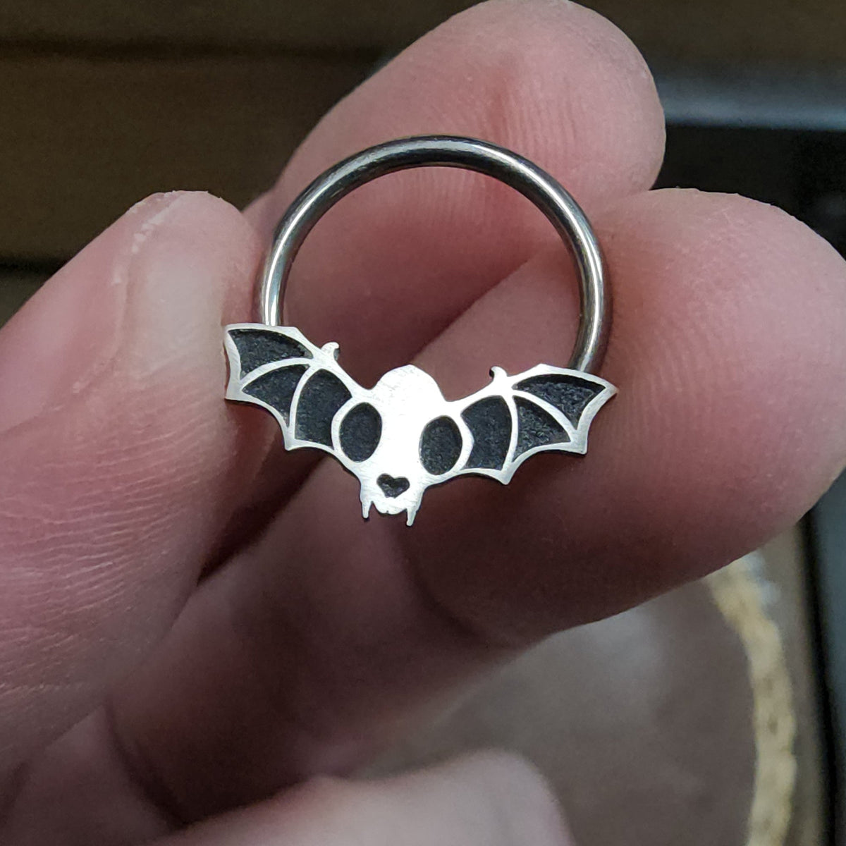 Bat Wing Cat Skull Captive Bead Ring - Metal Lotus