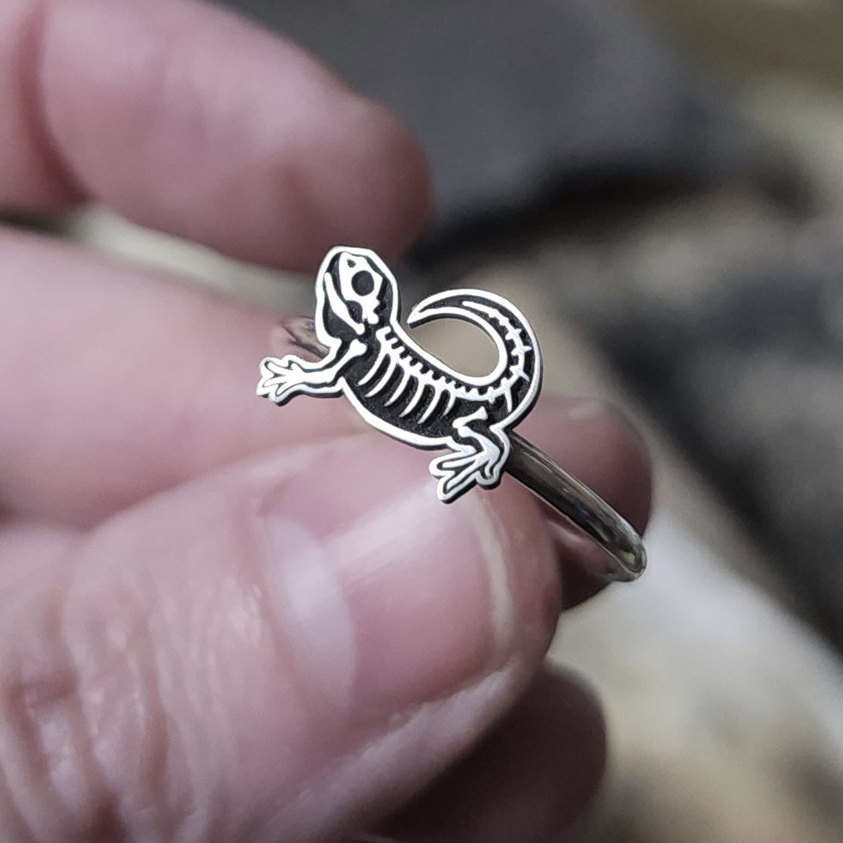 Skeleton Bearded Dragon Ring - Metal Lotus